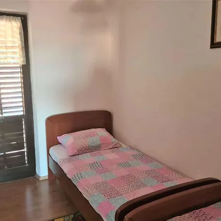 In - Istrien 42547 Apartment *