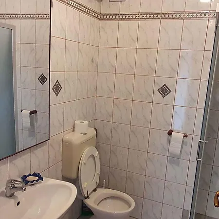 In - Istrien 42547 Apartman Poreč